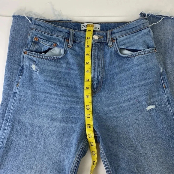 Zara the HW kick high waist distressed hem high medium wash blue jeans  XS - Picture 9 of 16